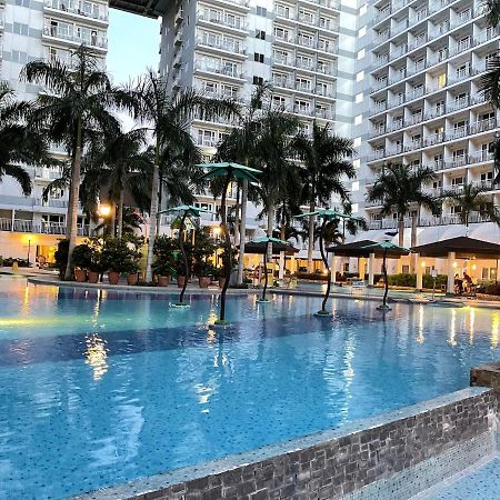 Amour Staycation Shell Residences Manila Kültér fotó